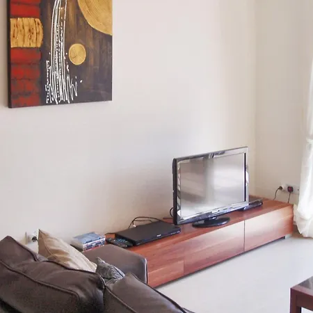 Seaside Terrace Retreat: 2br With Pool Near Larnaca *